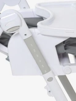 Chaise Haute Multipositions MagicSeat Vert Sapin - Vertbaudet 8 Chaise Haute Multipositions MagicSeat Vert Sapin - Vertbaudet -magasin de meubles pour enfants chaise haute multipositions magicseat 2