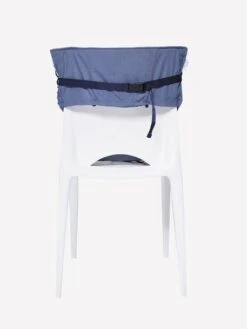 Rehausseur BABYTOLOVE Chaise Nomade Blanc / Marine - Baby To Love 10 Rehausseur BABYTOLOVE Chaise Nomade Blanc / Marine - Baby To Love -magasin de meubles pour enfants rehausseur babytolove chaise nomade 4